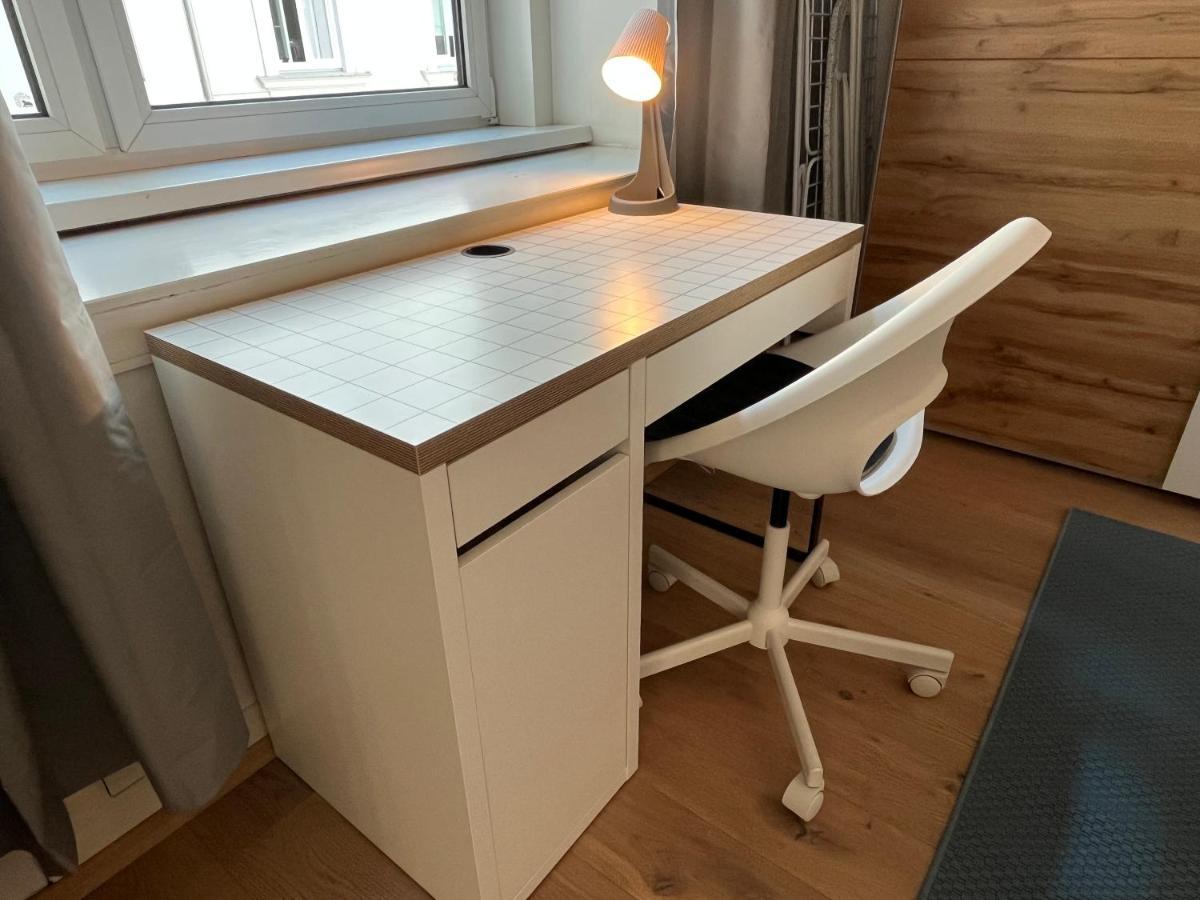 Stylish Apt Near Urania 1Br Lejlighed Wien Eksteriør billede