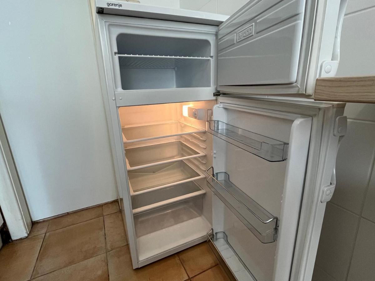Stylish Apt Near Urania 1Br Lejlighed Wien Eksteriør billede